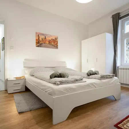 Lovely 2 Appartement Praag
