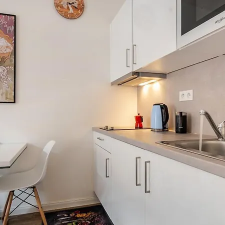 Lovely 2 With Ac Apartamento *